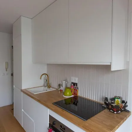 Nice 27 M Bright With Wifi And Balcony Appartement