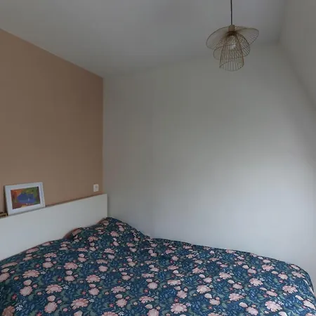 Appartement Nice 27 M Bright With Wifi And Balcony Parijs