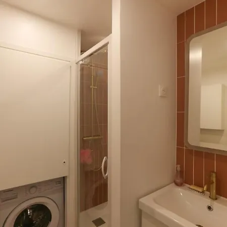 Nice 27 M Bright With Wifi And Balcony Appartement